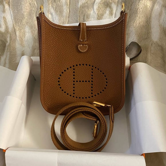 Hermes Handbags - For Sale BNIB Hermès Evelyne TPM Gold with GHW